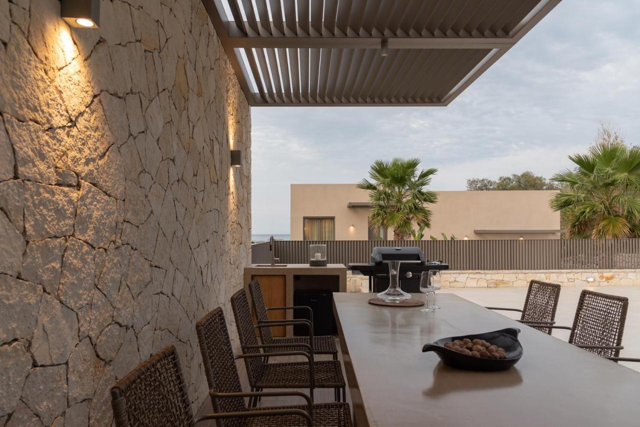 Athina Luxury Villa, With Pool & Walk To The Beach, By Thinkvilla Chania  Ngoại thất bức ảnh